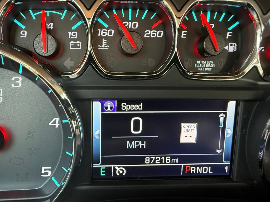 Used 2019 GMC Sierra 2500 SLT w/ Duramax Plus Package AWD/4WD image 34