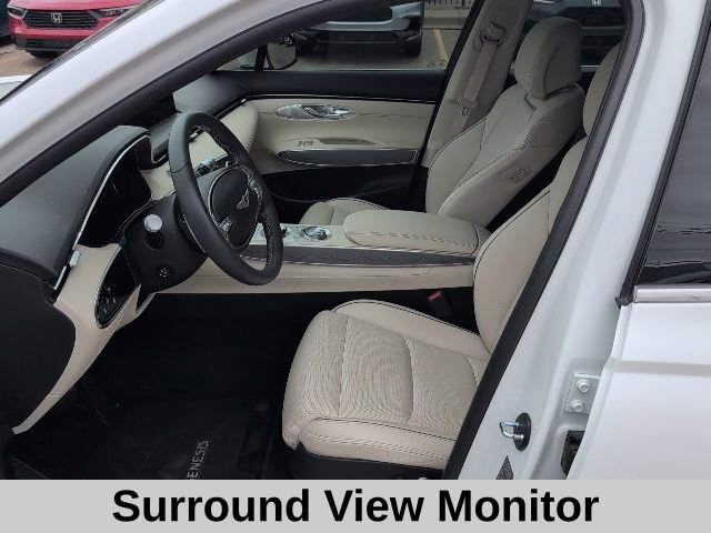 Used 2024 Genesis GV70 2.5T w/ Advanced Package image 12