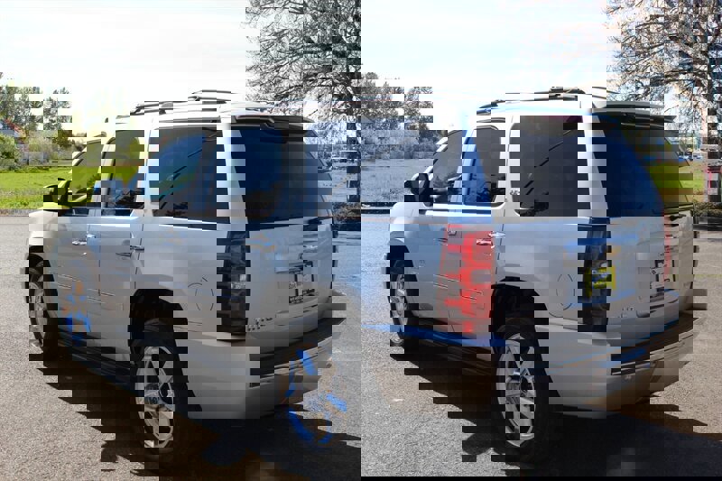 Used 2011 Chevrolet Tahoe LTZ AWD/4WD image 3