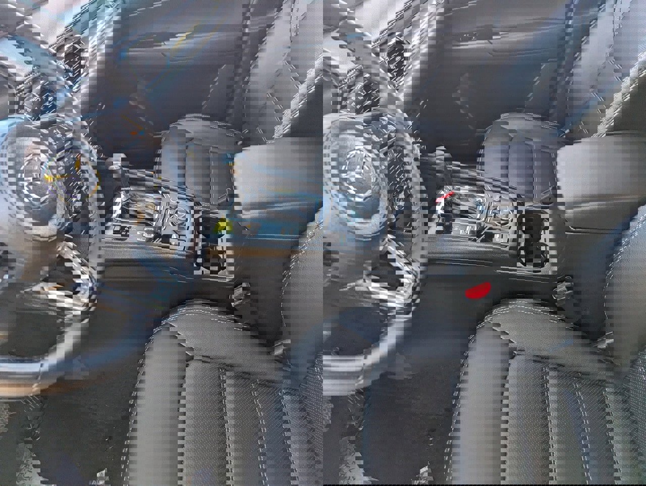 Used 2024 MAZDA CX-5 AWD 2.5 S w/ Preferred Package image 17