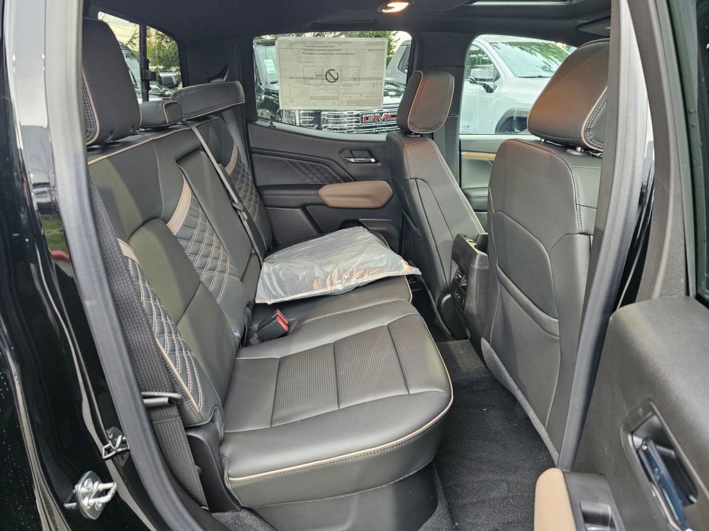 New 2026 GMC Canyon Denali image 48