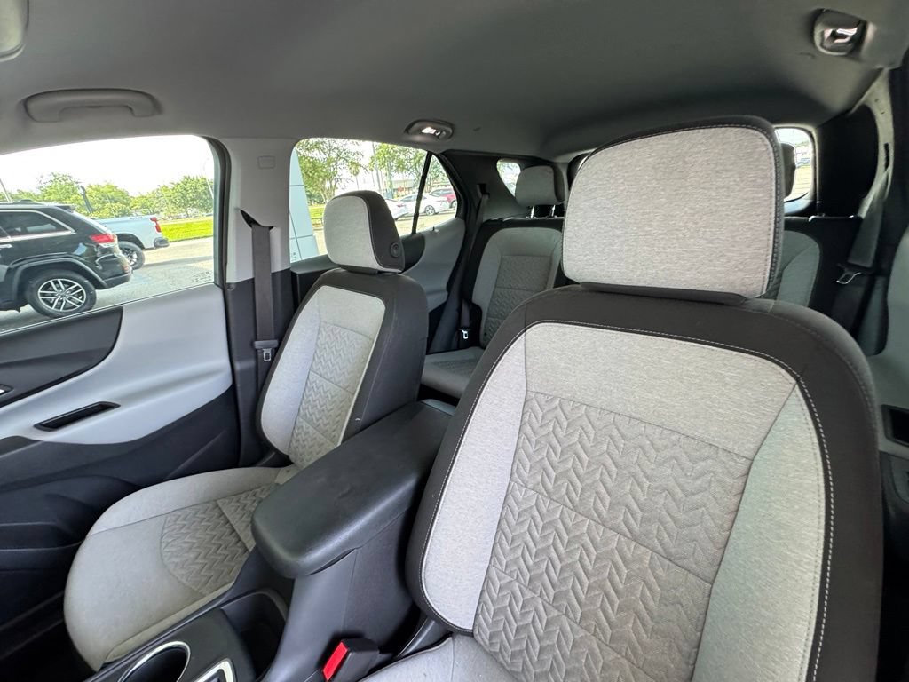 Used 2024 Chevrolet Equinox LS w/ Sport Edition FWD image 14