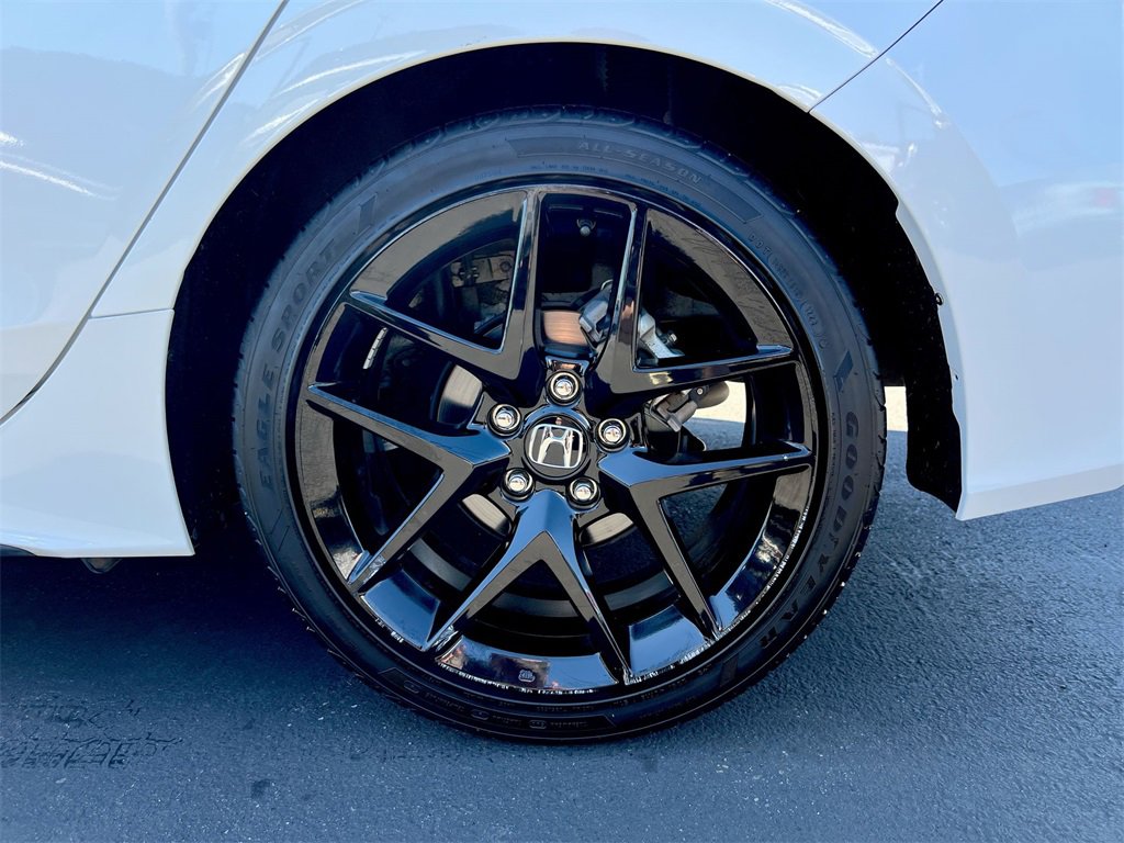 Used 2023 Honda Civic Sport image 27