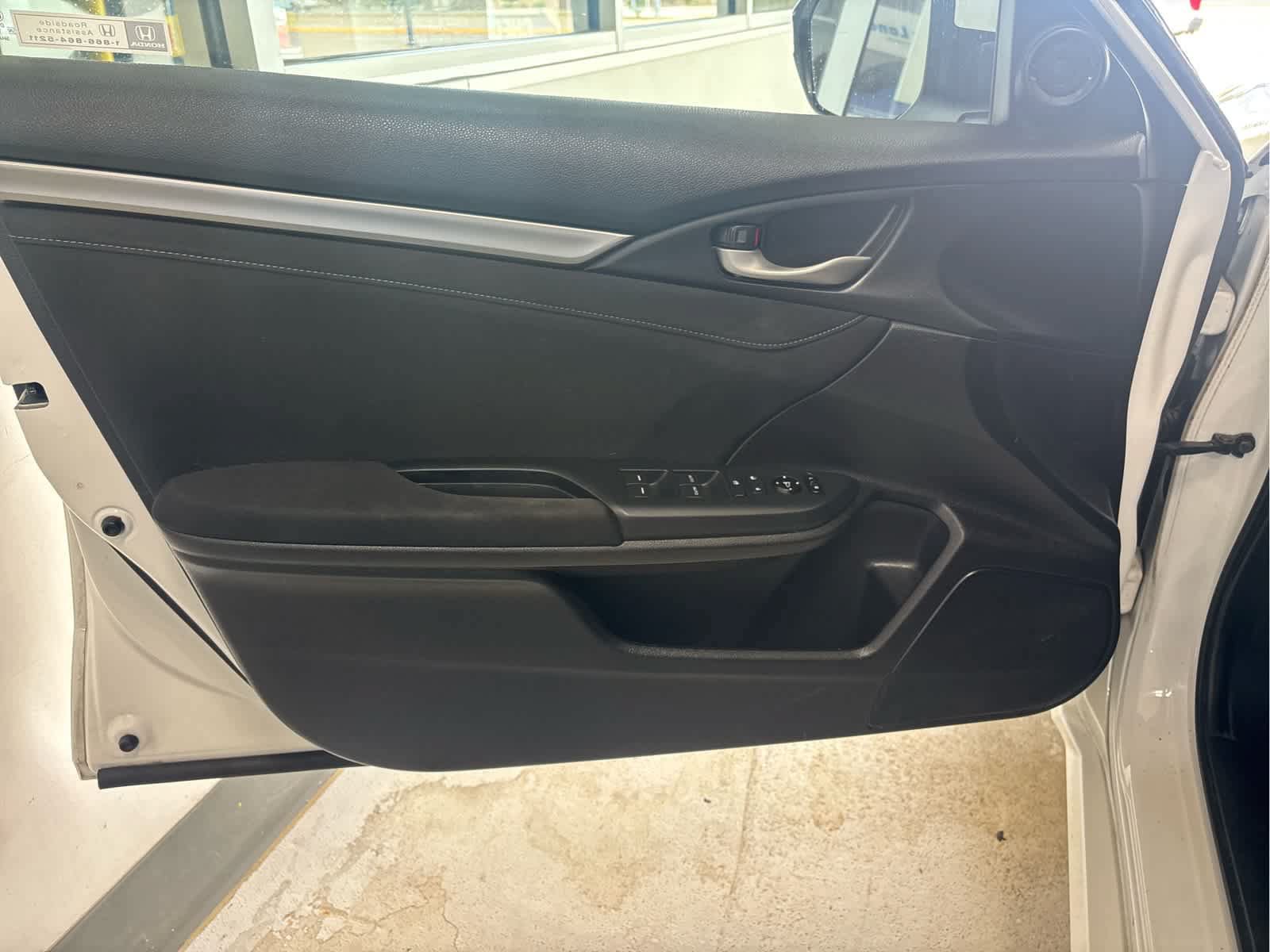 Used 2020 Honda Civic EX image 27