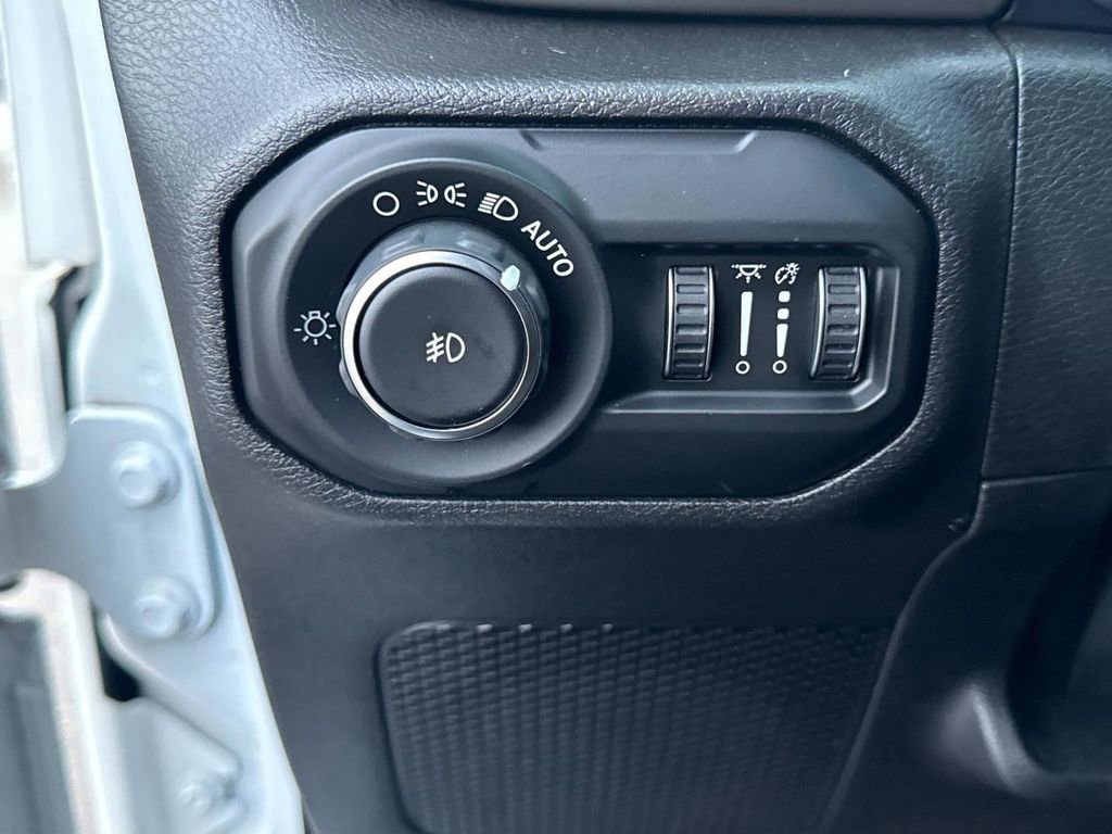 Used 2020 Jeep Wrangler Unlimited Sport S image 26