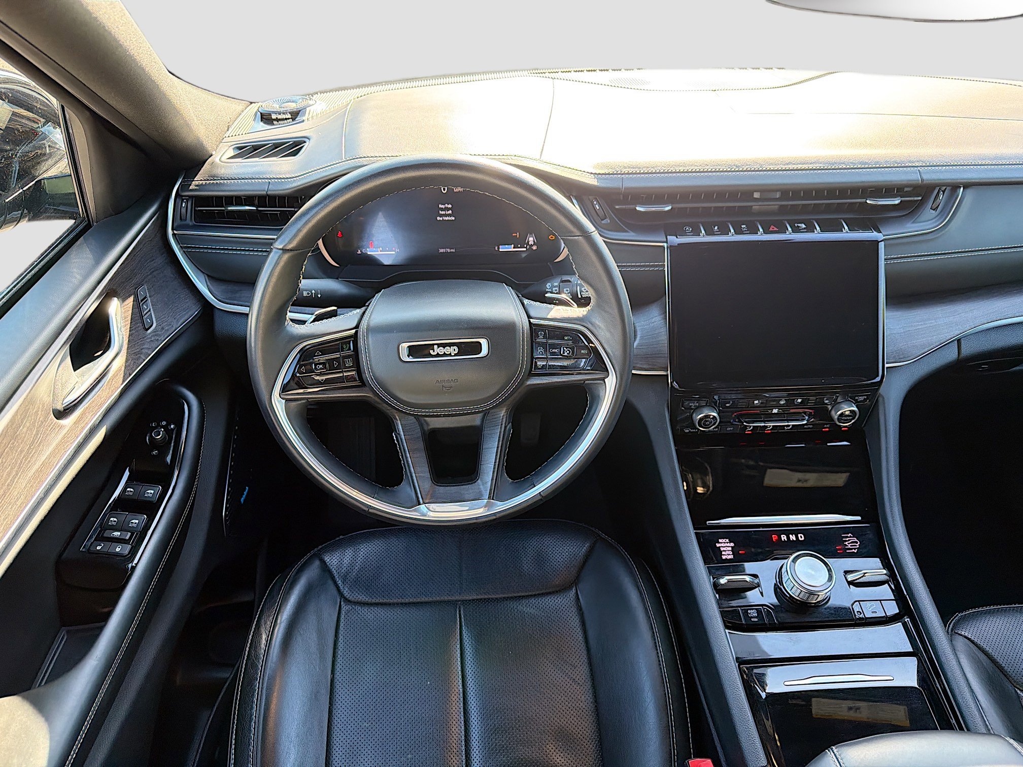 Used 2022 Jeep Grand Cherokee L Overland image 19