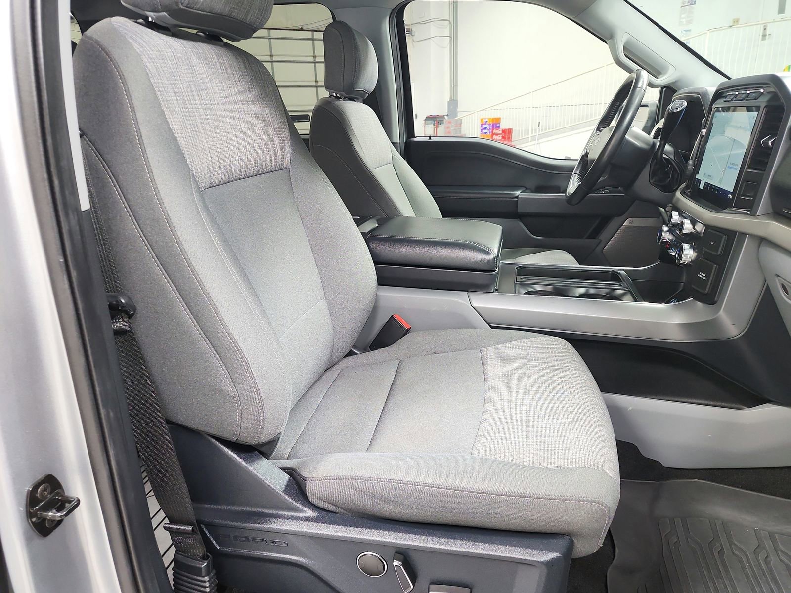 Used 2021 Ford F150 XLT w/ Equipment Group 302A High image 37