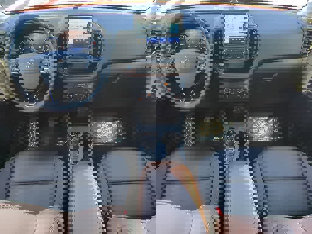 Used 2024 Ford Bronco Sport Outer Banks w/ Tech Package image 14