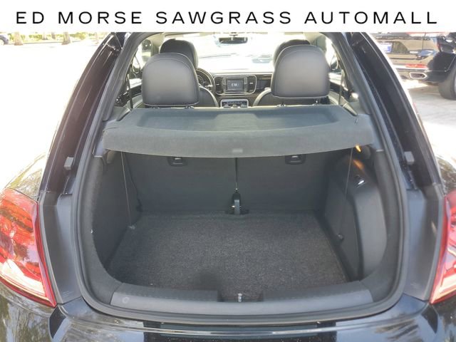 Used 2019 Volkswagen Beetle 2.0T SE image 13