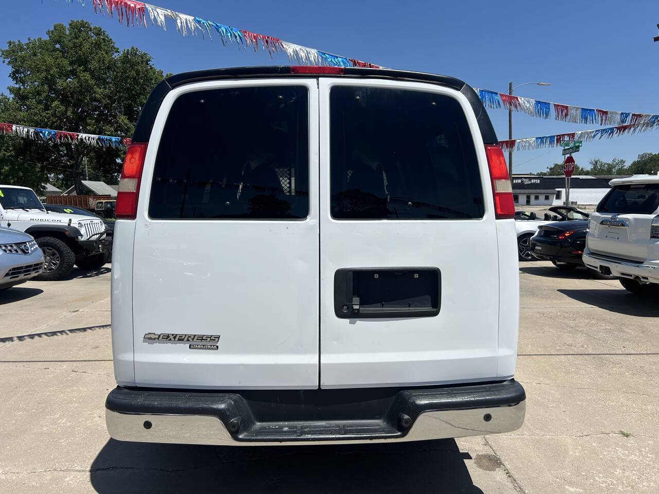 Used 2014 Chevrolet Express 1500 LT w/ LT Preferred Equipment Group RWD image 7