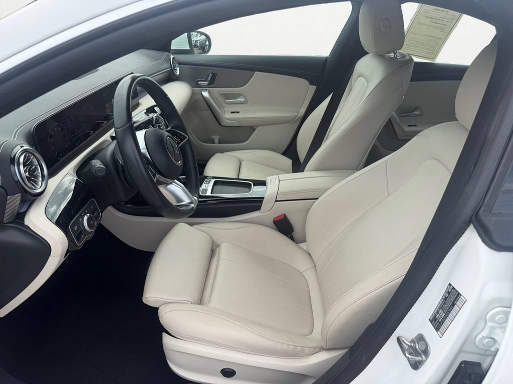 Used 2025 Mercedes-Benz CLA 250 w/ Exclusive Package image 10