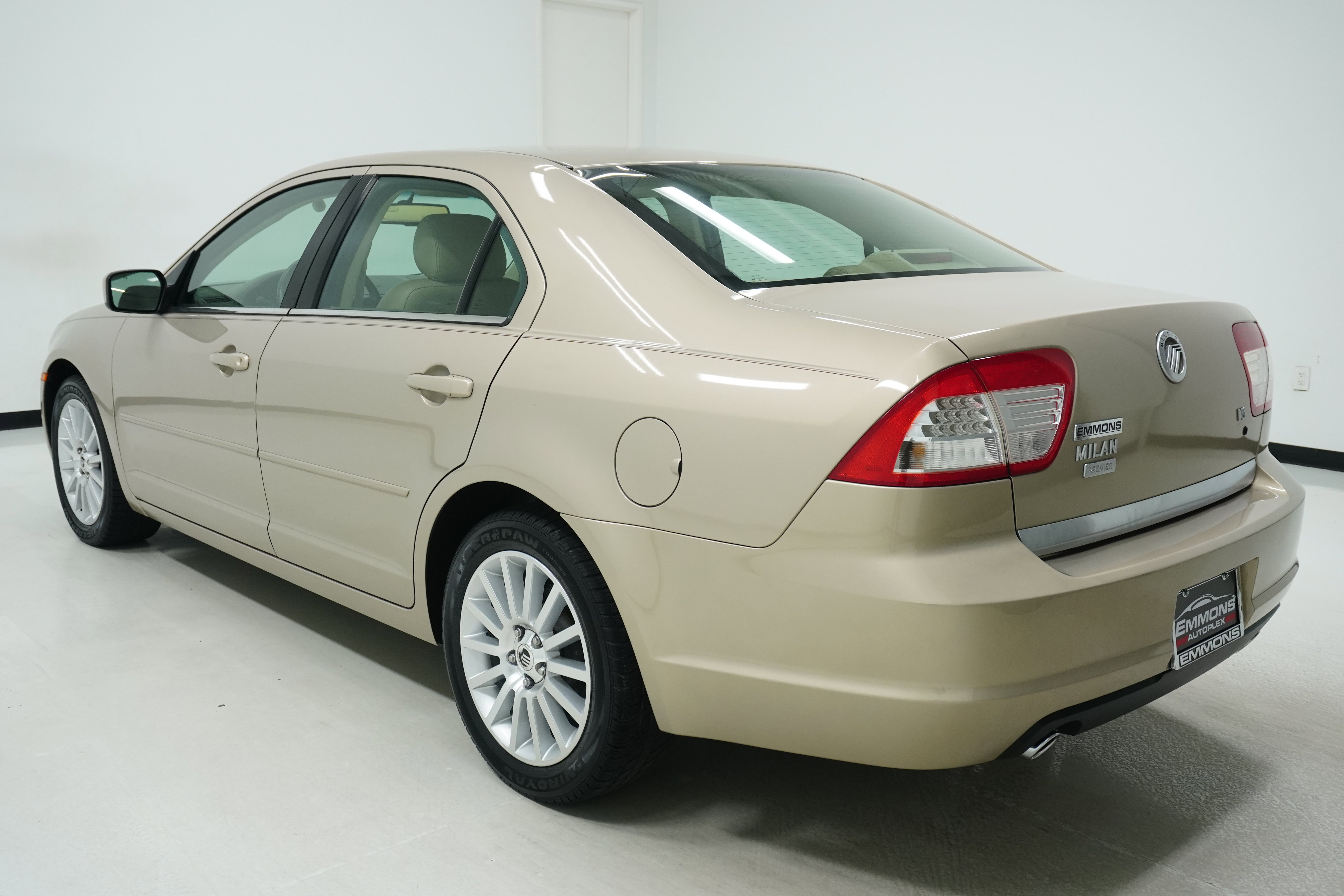 Used 2006 Mercury Milan Premier image 6