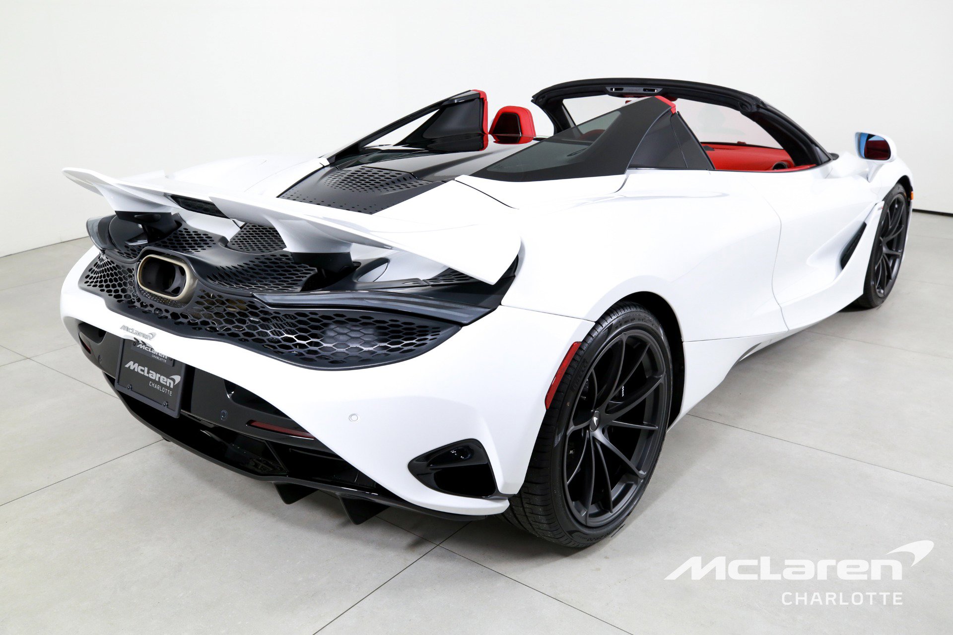 New 2027 McLaren 750S Spider RWD image 10