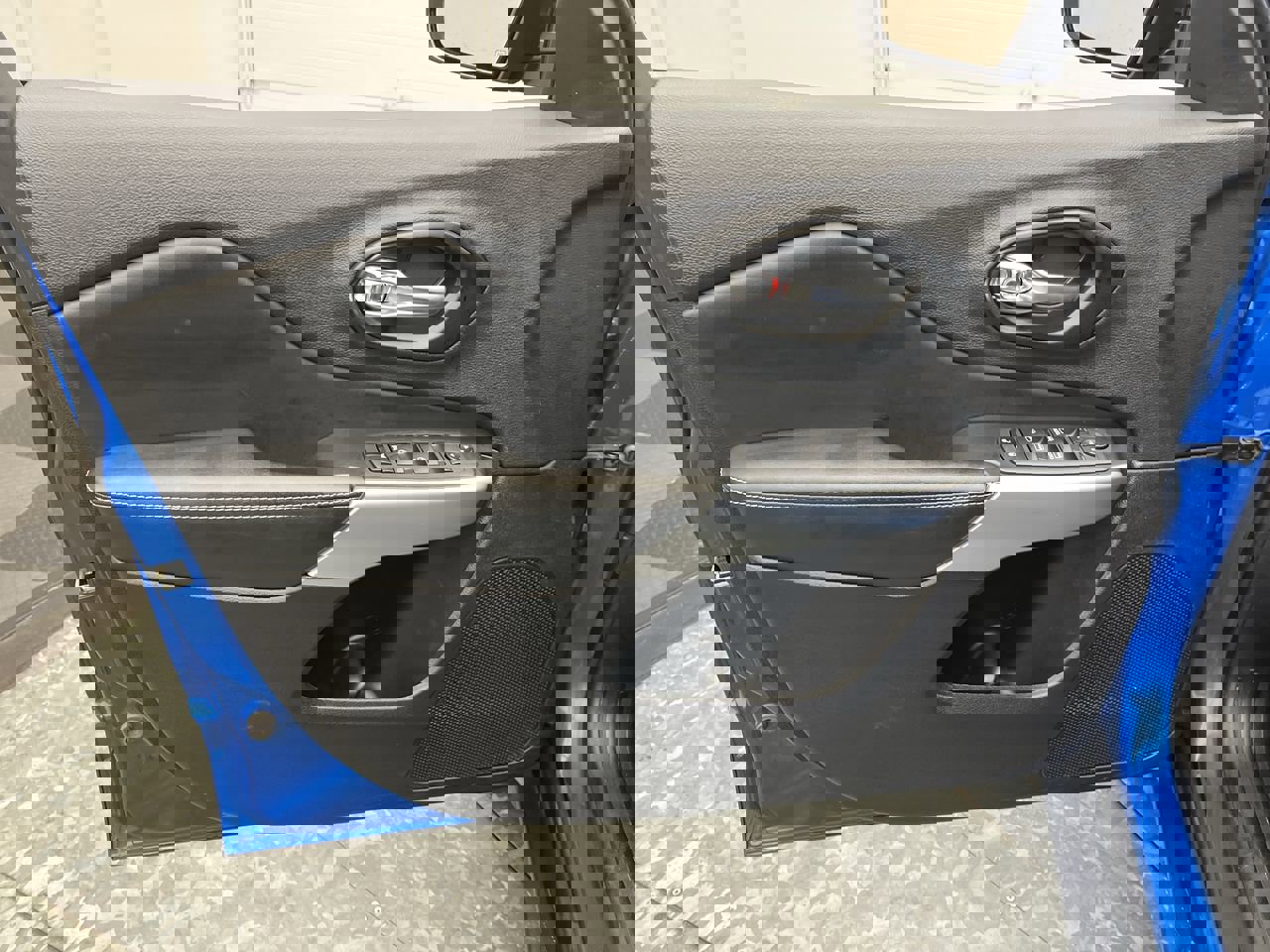 Used 2022 Jeep Cherokee Latitude w/ Sun & Sound Group image 6