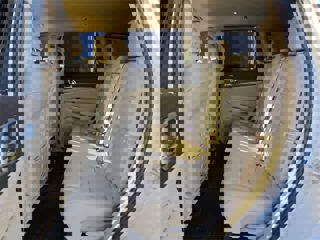 Used 2019 Jeep Grand Cherokee Laredo image 29