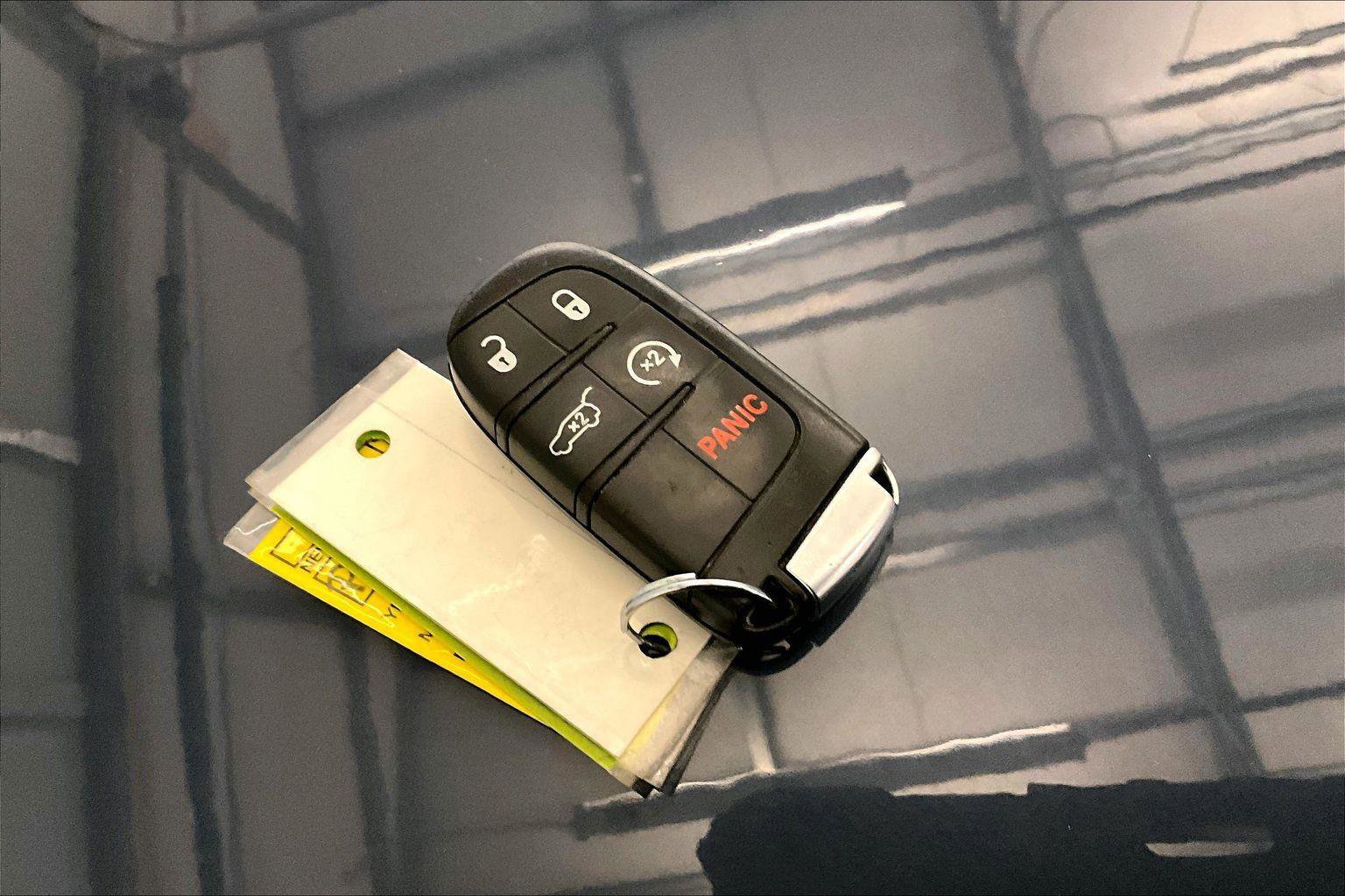 Used 2019 Jeep Grand Cherokee Limited image 9