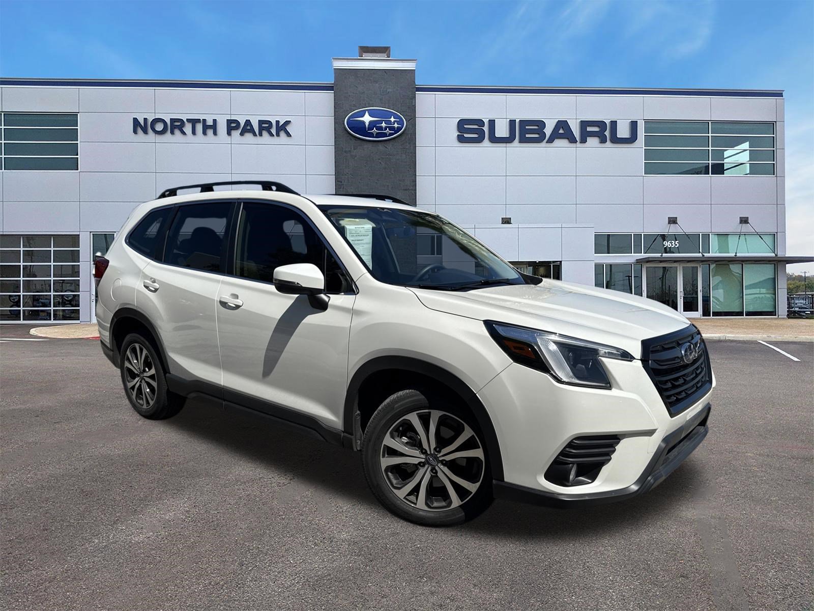 Certified 2023 Subaru Forester Limited AWD/4WD image 1
