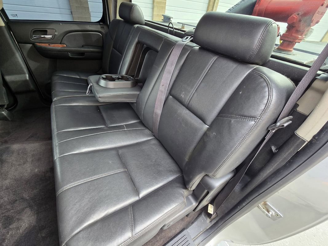 Used 2014 GMC Sierra 2500 SLT w/ Suspension Package, Off-Road image 31