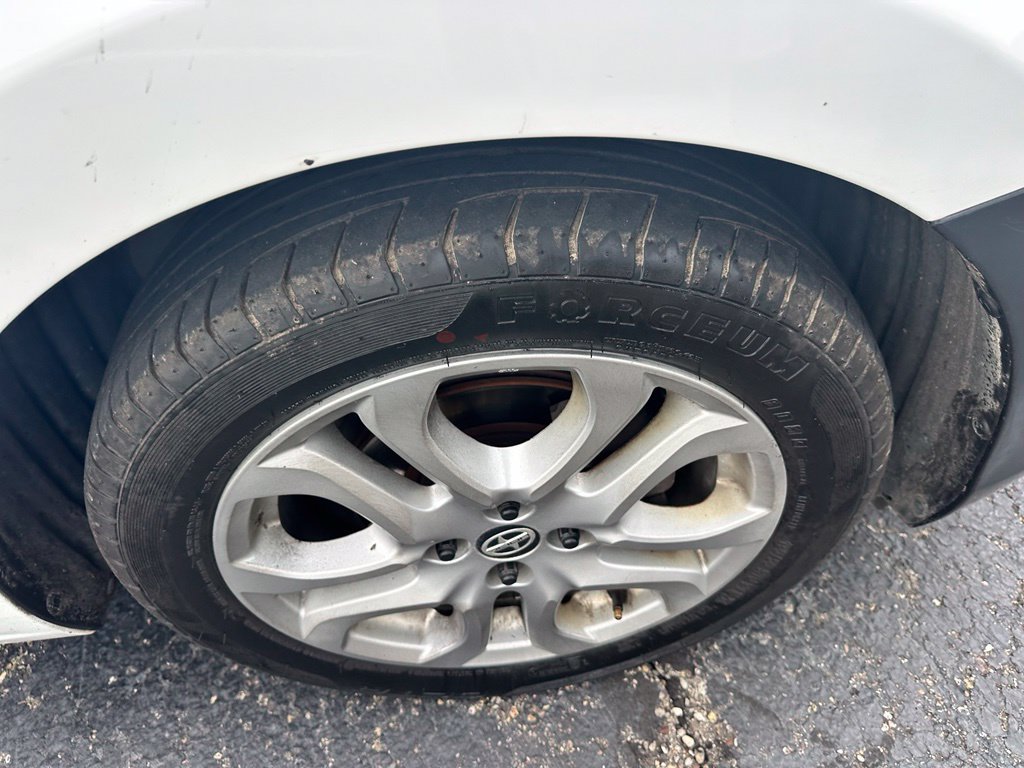 Used 2016 Scion iA FWD image 9