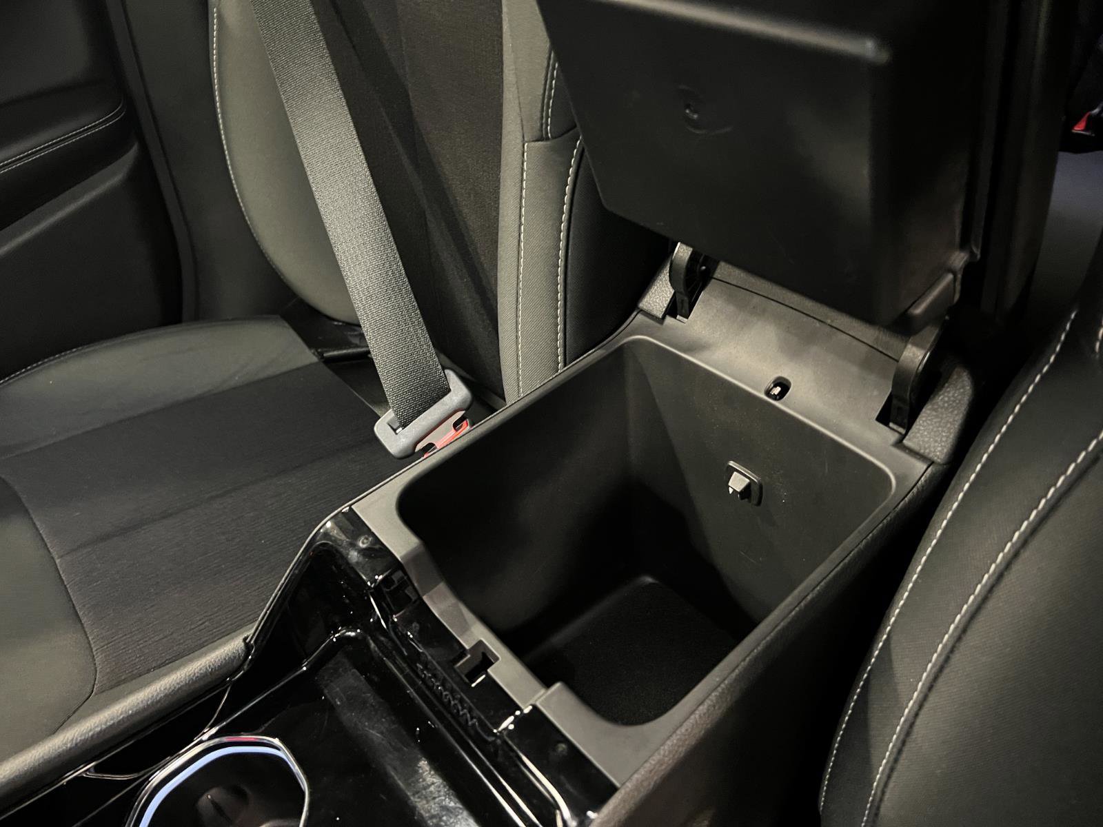 Used 2023 Jeep Grand Cherokee Laredo image 21