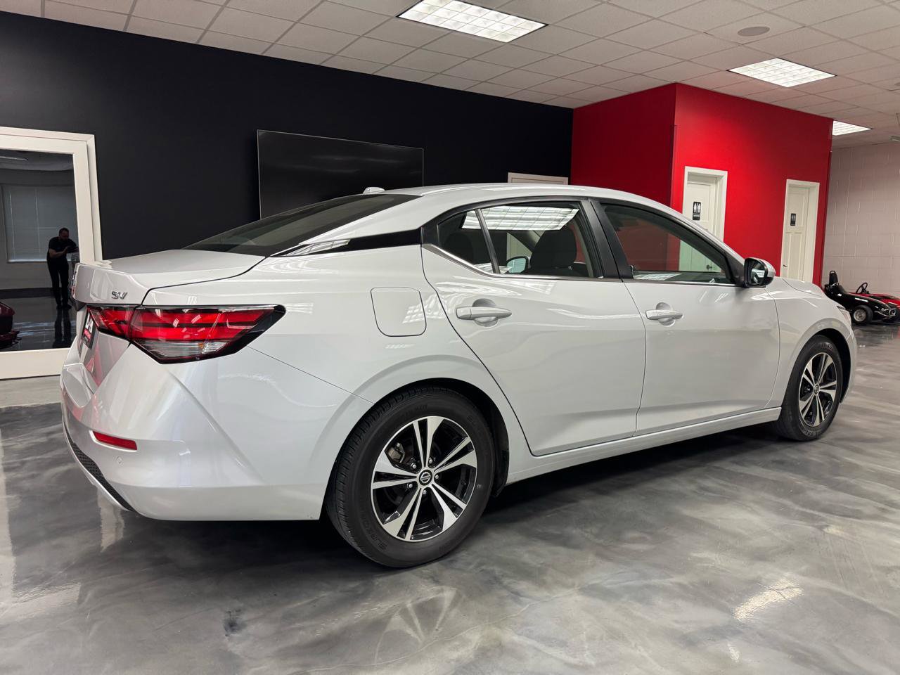 Used 2022 Nissan Sentra SV image 8