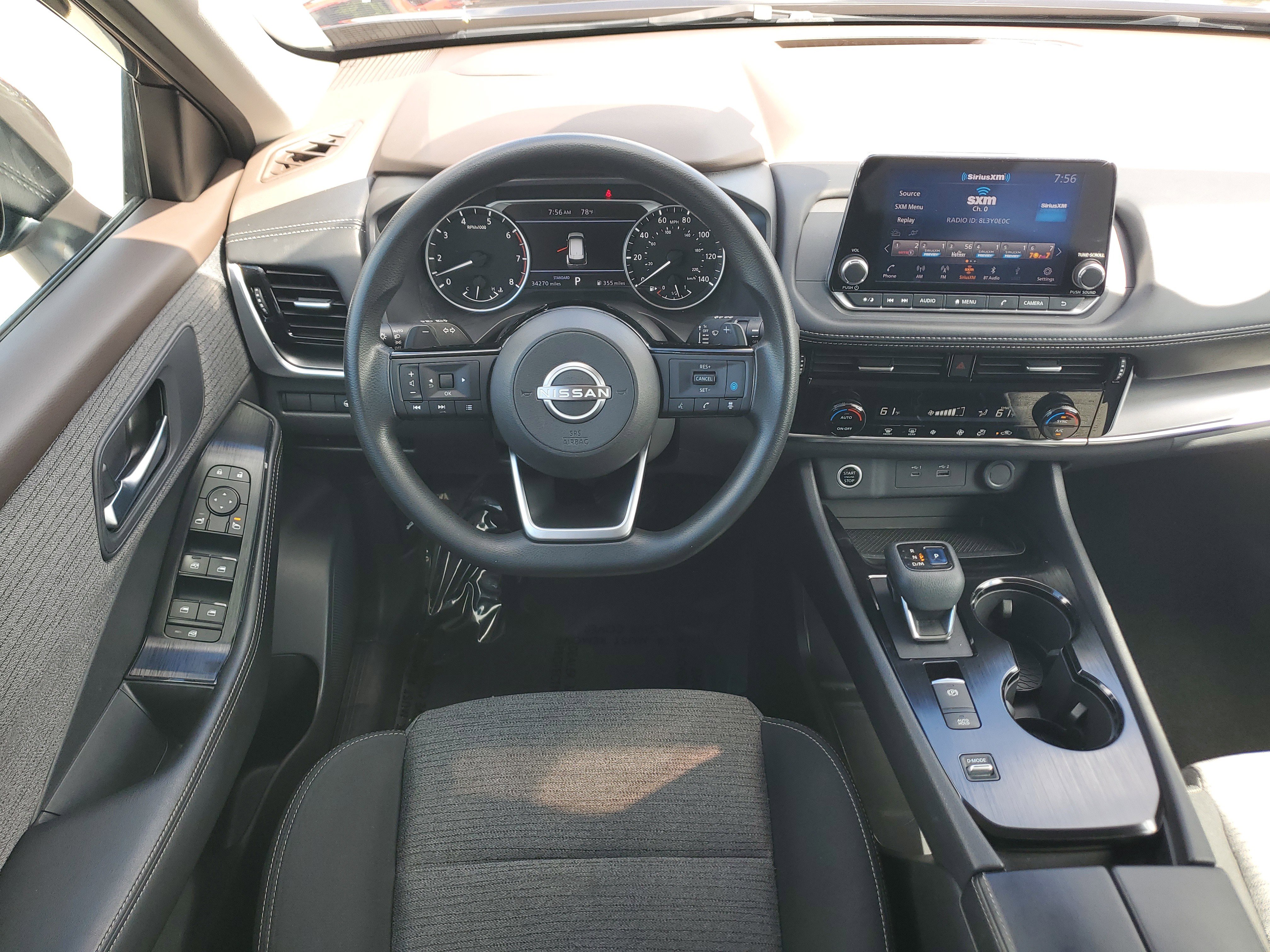 Used 2022 Nissan Rogue SV image 19