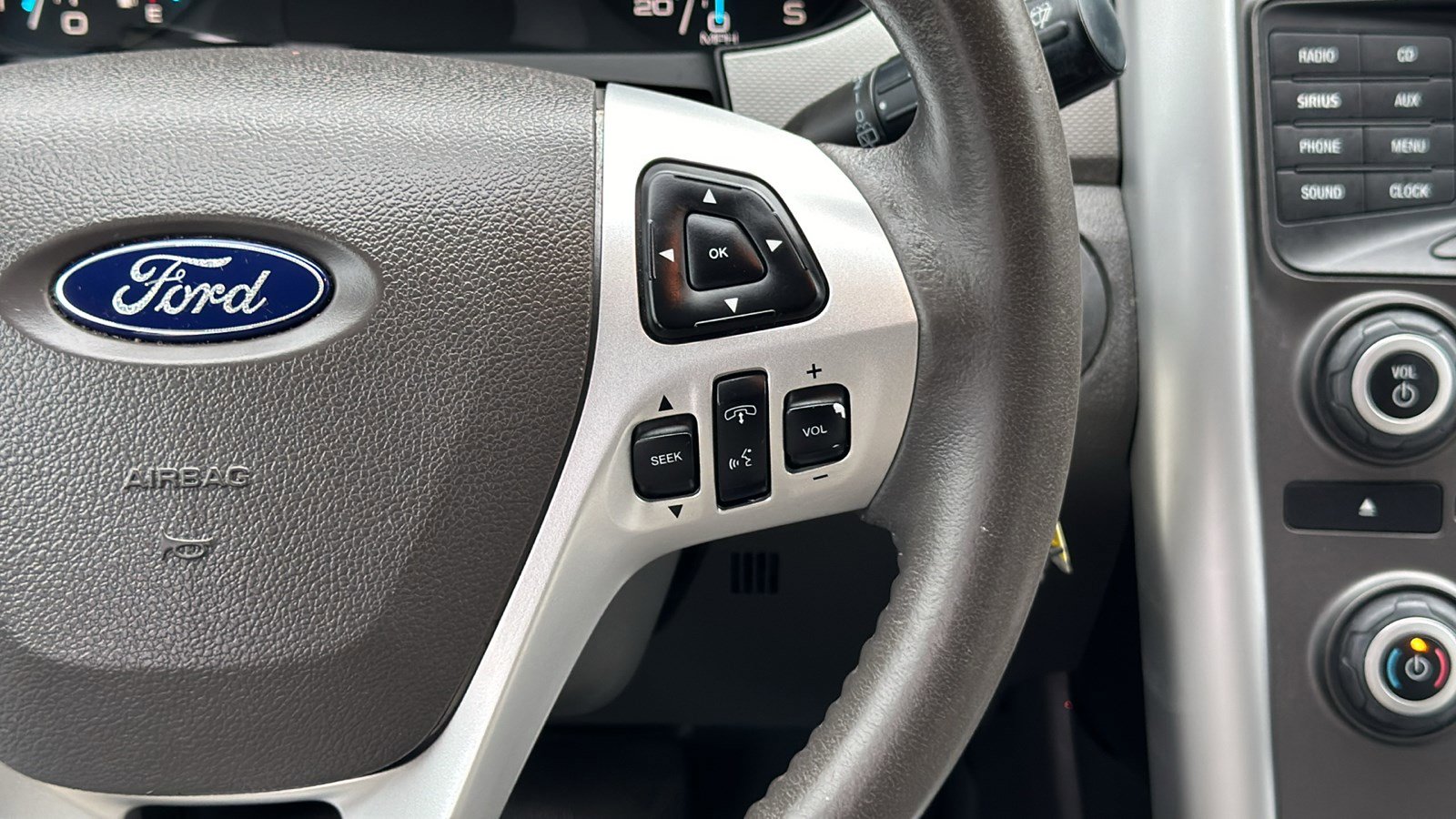 Used 2014 Ford Edge SEL w/ Equipment Group 204A FWD image 31