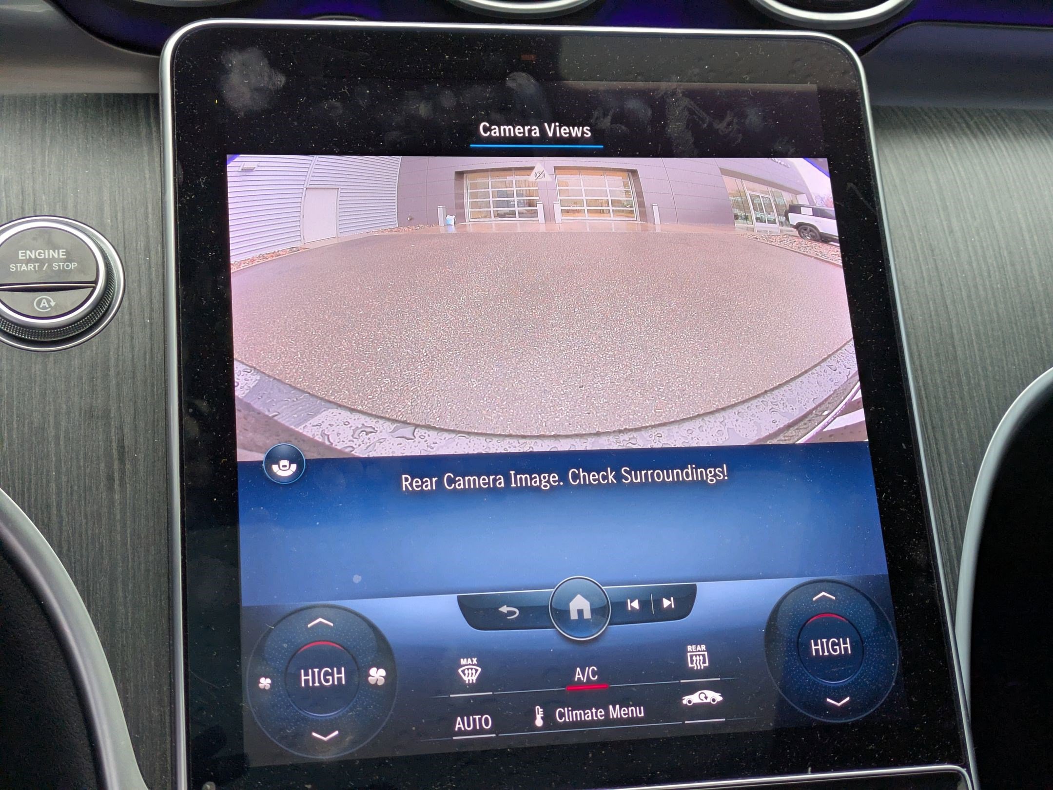 Used 2023 Mercedes-Benz C 300 4MATIC Sedan image 21