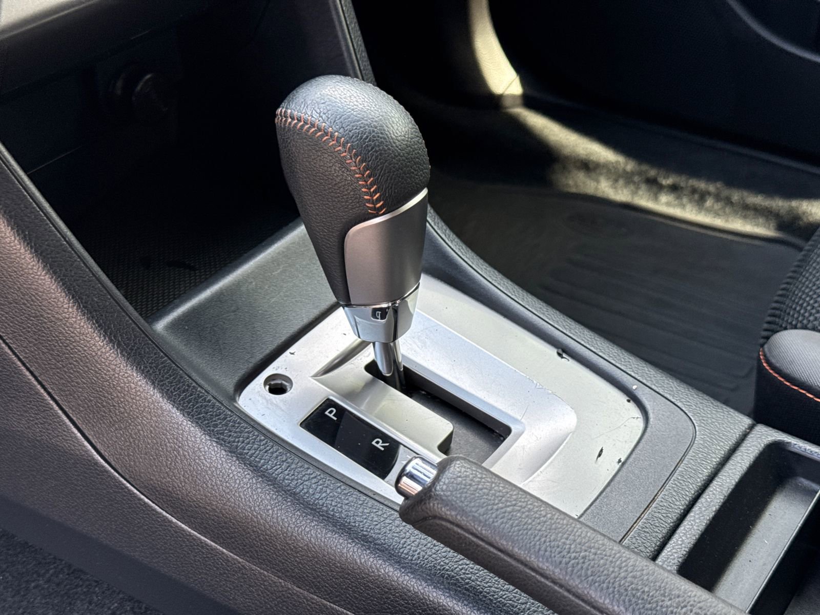 Used 2016 Subaru Crosstrek 2.0i Premium image 16