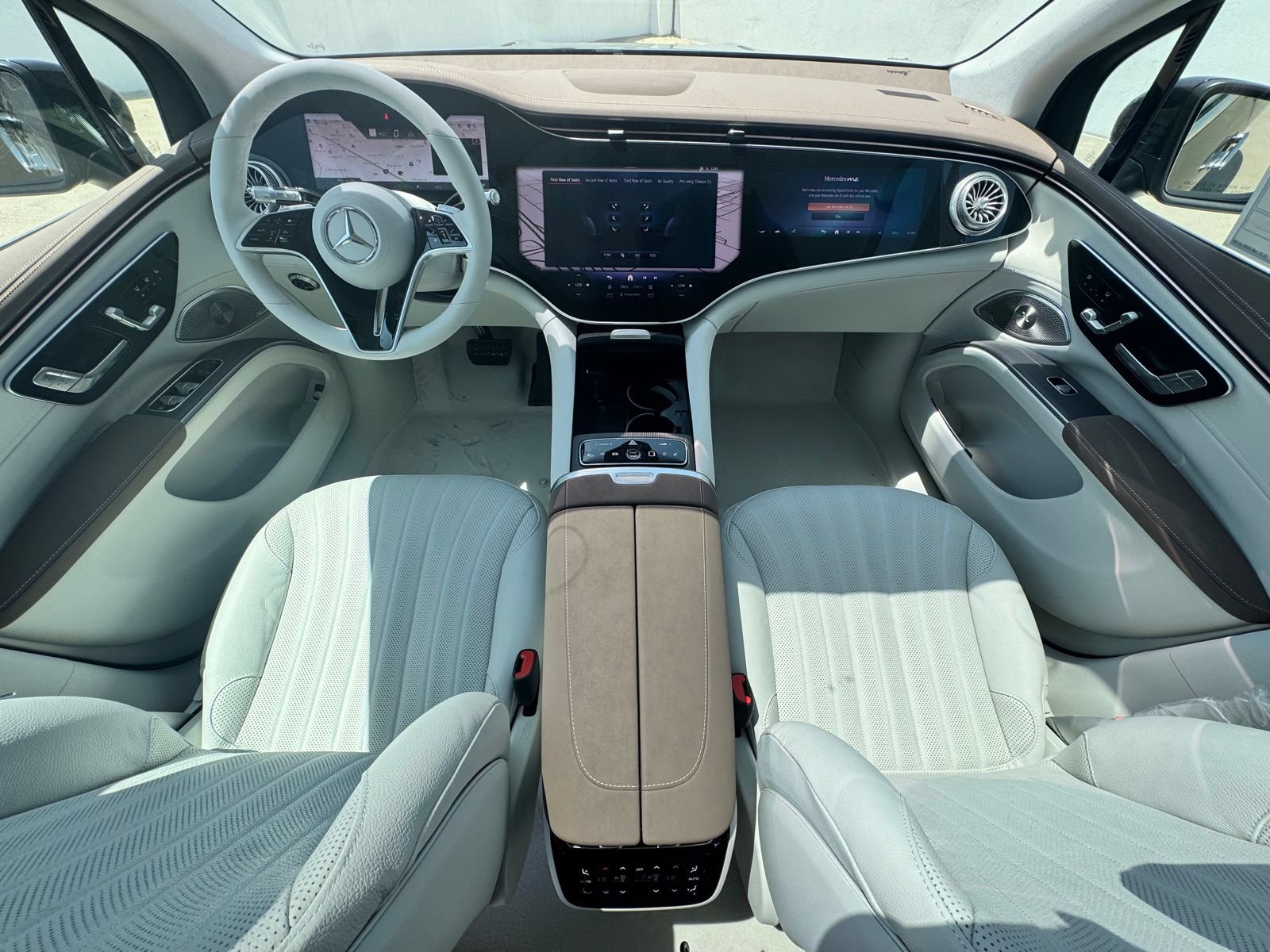 New 2026 Mercedes-Benz EQS 400 4MATIC SUV image 32