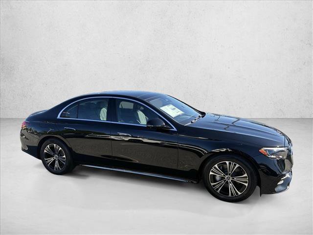 New 2026 Mercedes-Benz E 350 4MATIC Sedan image 4