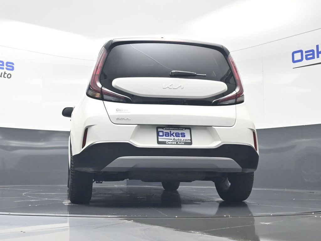 Used 2023 Kia Soul LX w/ LX Technology Package image 40