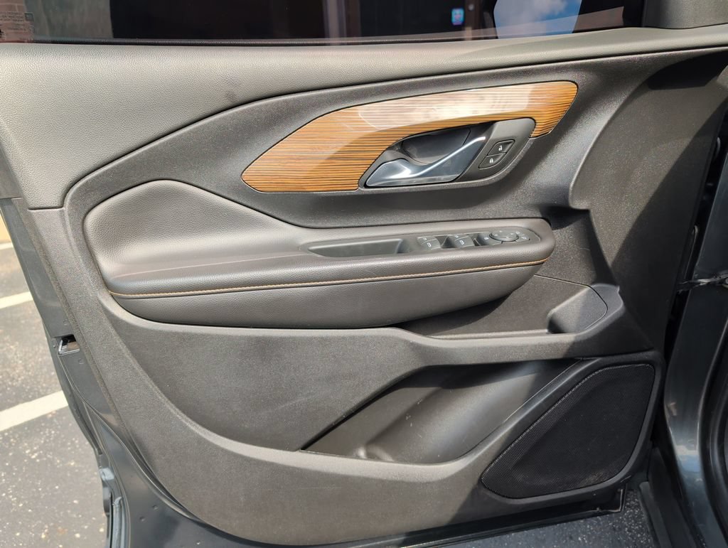 Used 2018 GMC Terrain SLE FWD image 11