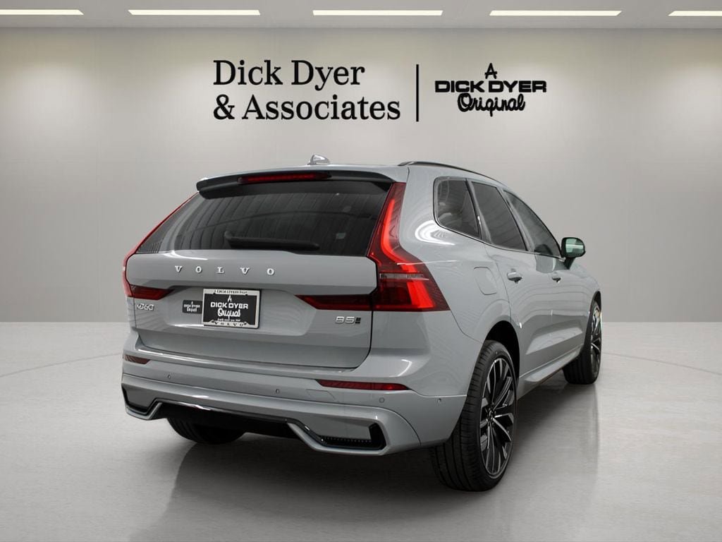 New 2026 Volvo XC60 B5 Ultra w/ Protection Package Premier AWD/4WD image 2