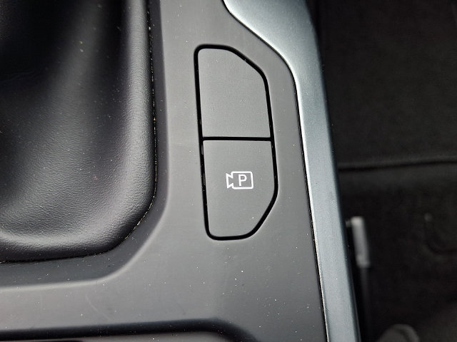 Certified 2025 Kia K4 FWD image 24