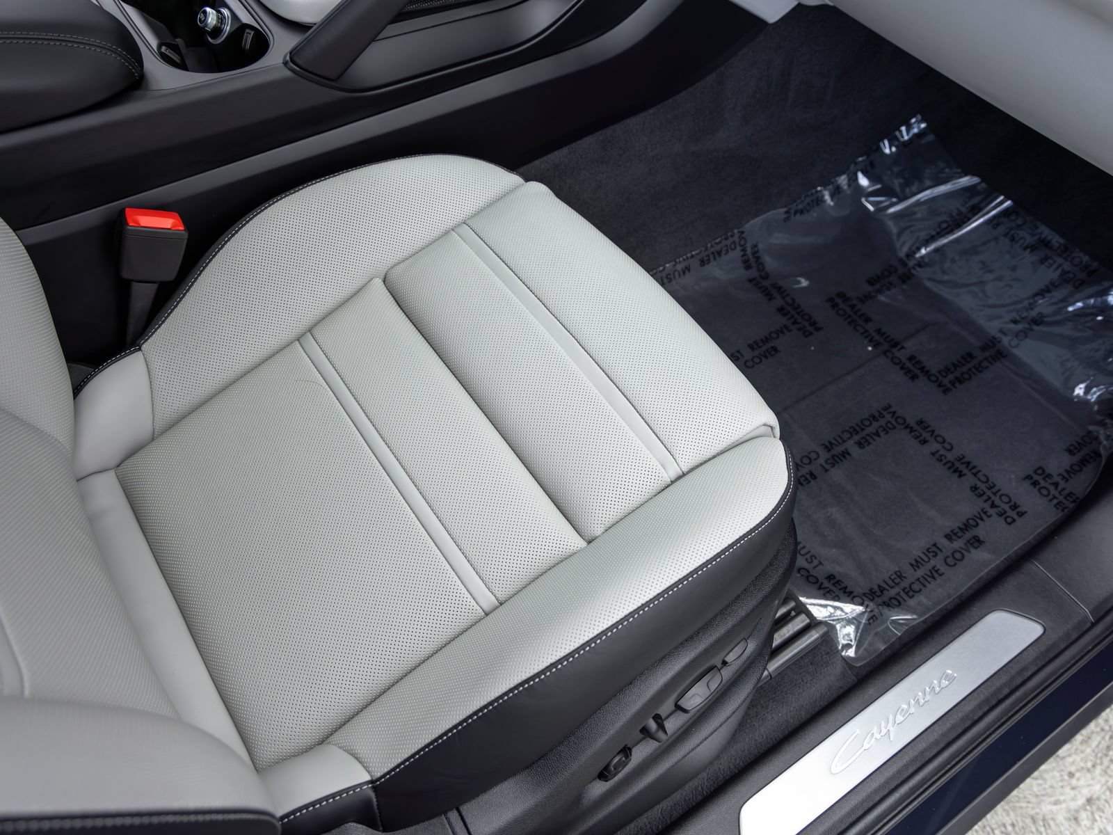 New 2026 Porsche Cayenne AWD/4WD image 51