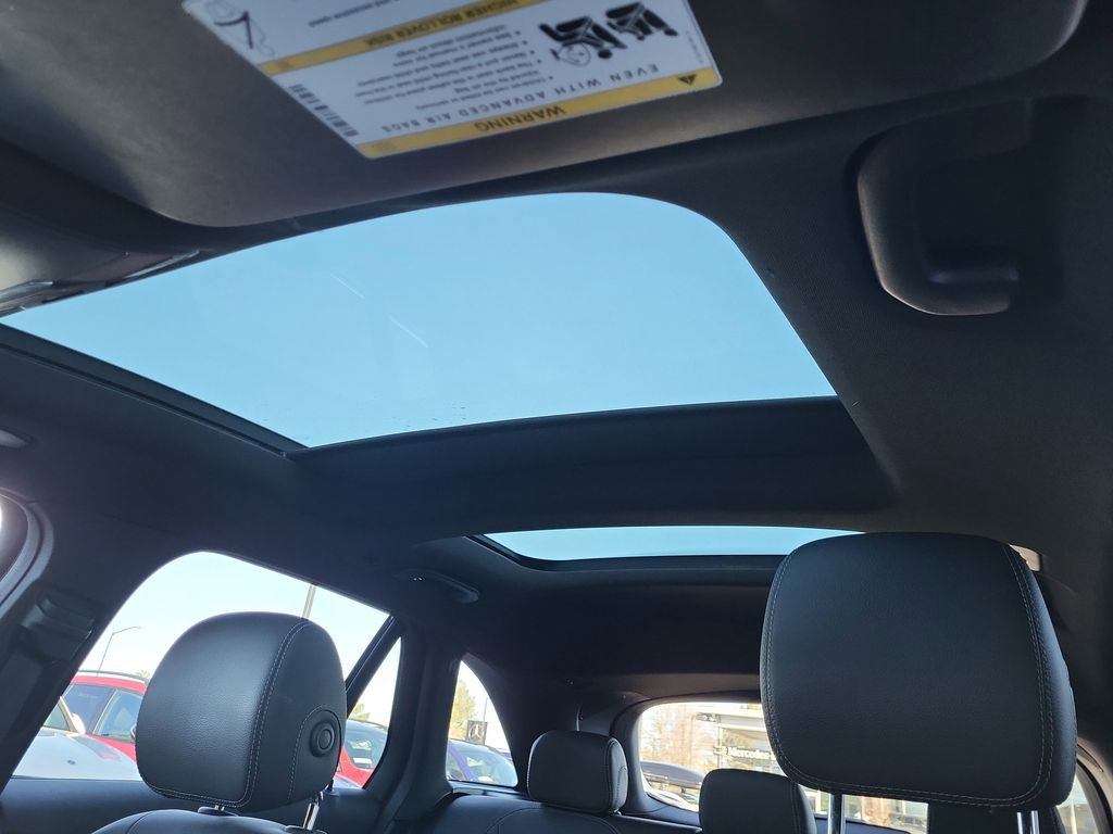 Used 2018 Mercedes-Benz GLC 300 4MATIC image 29