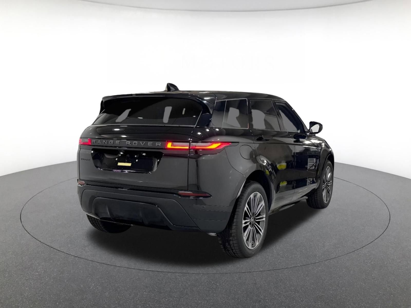 New 2026 Land Rover Range Rover Evoque Dynamic SE image 5