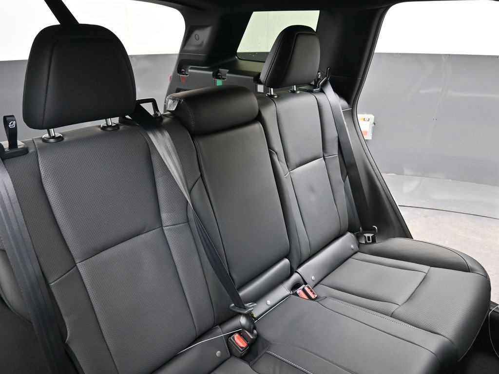 New 2026 Subaru Outback Touring XT image 16