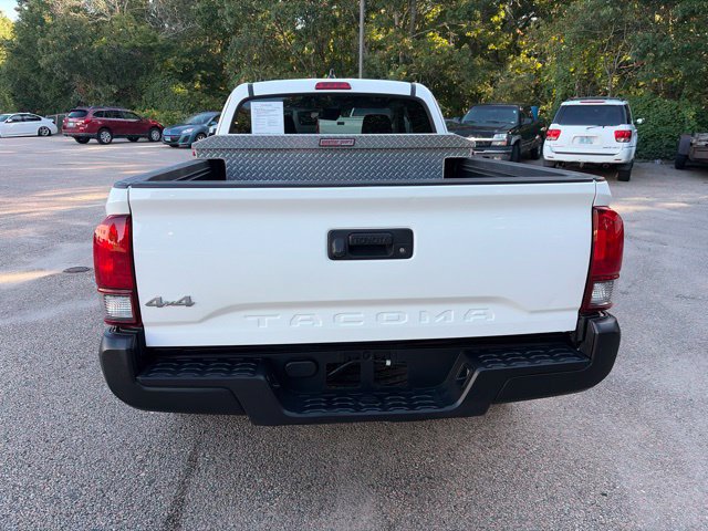 Used 2021 Toyota Tacoma SR AWD/4WD image 5