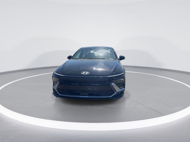 New 2026 Hyundai Sonata SEL FWD image 3