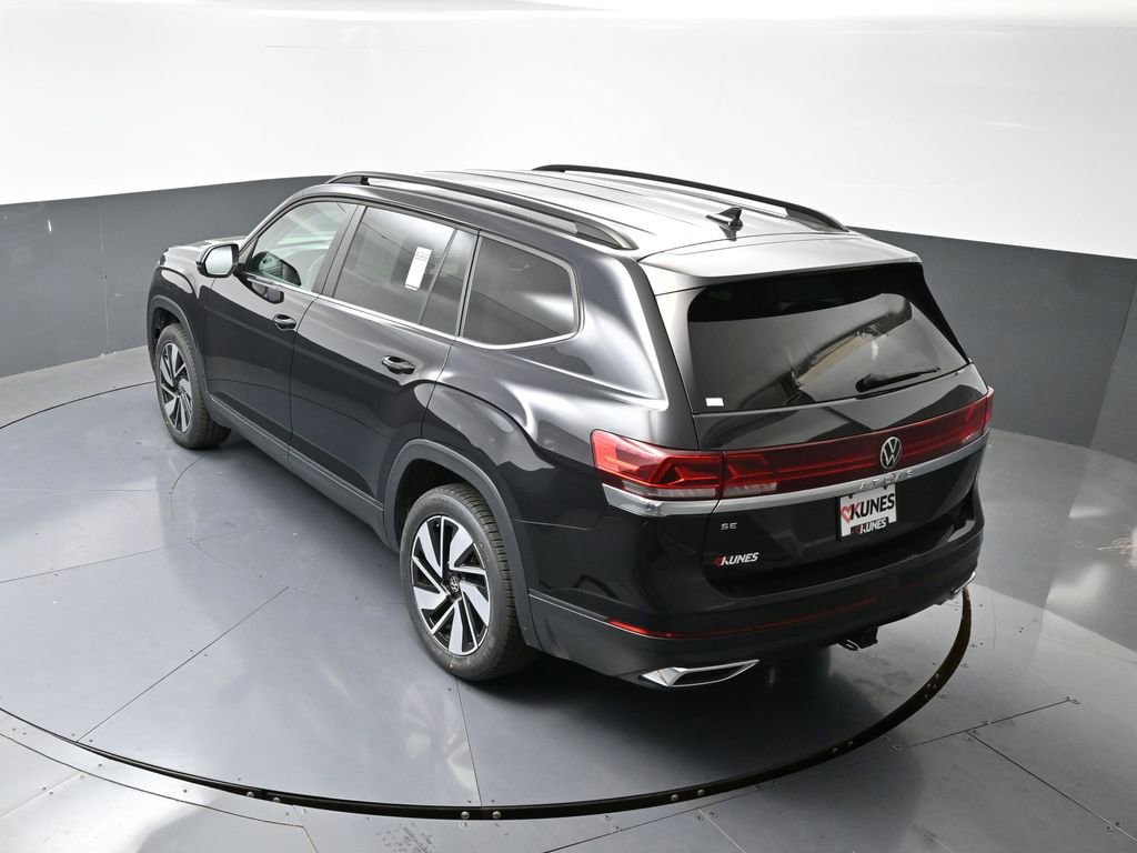Used 2024 Volkswagen Atlas SE image 44