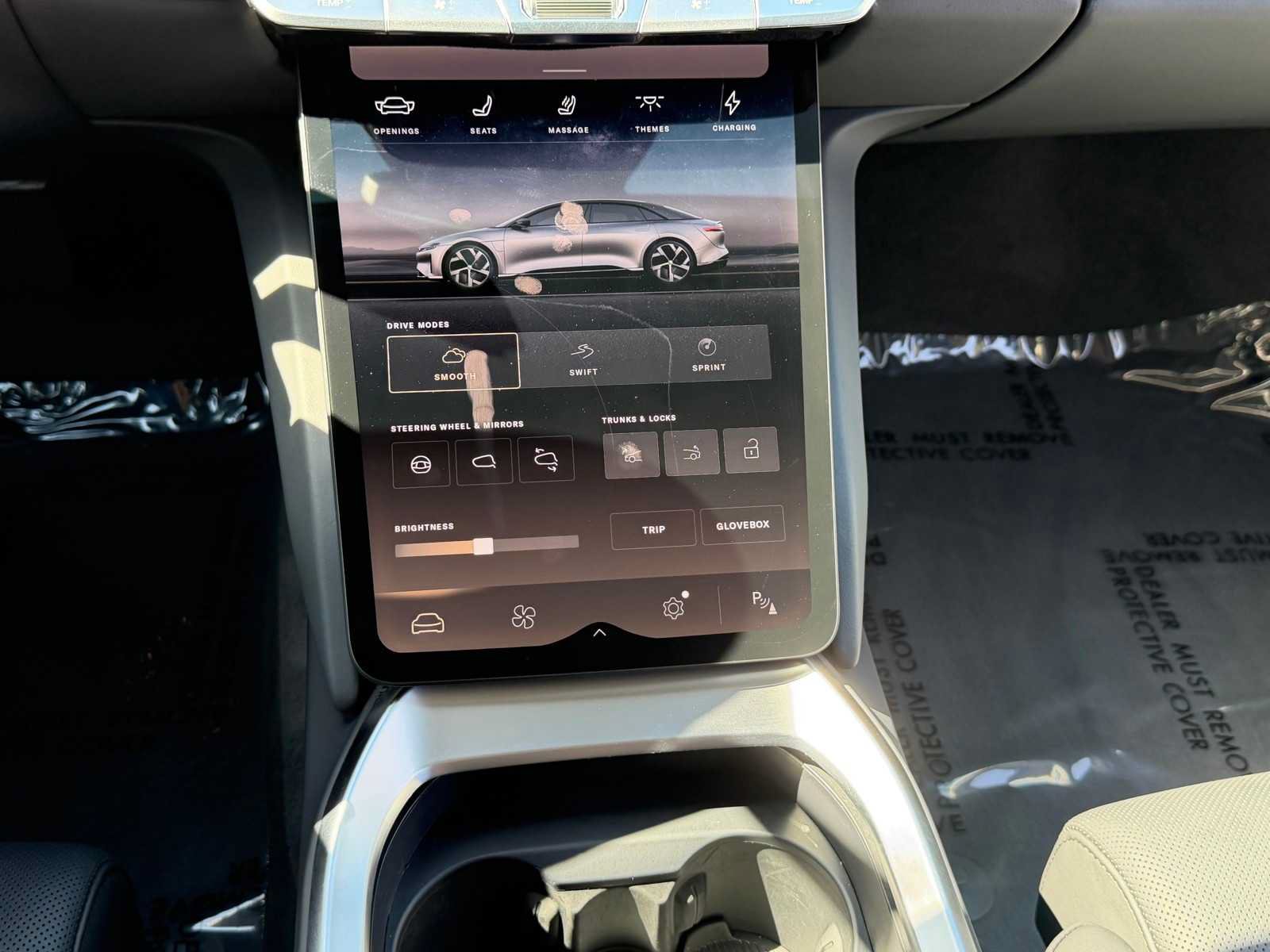 Used 2025 Lucid Air Touring AWD/4WD image 18