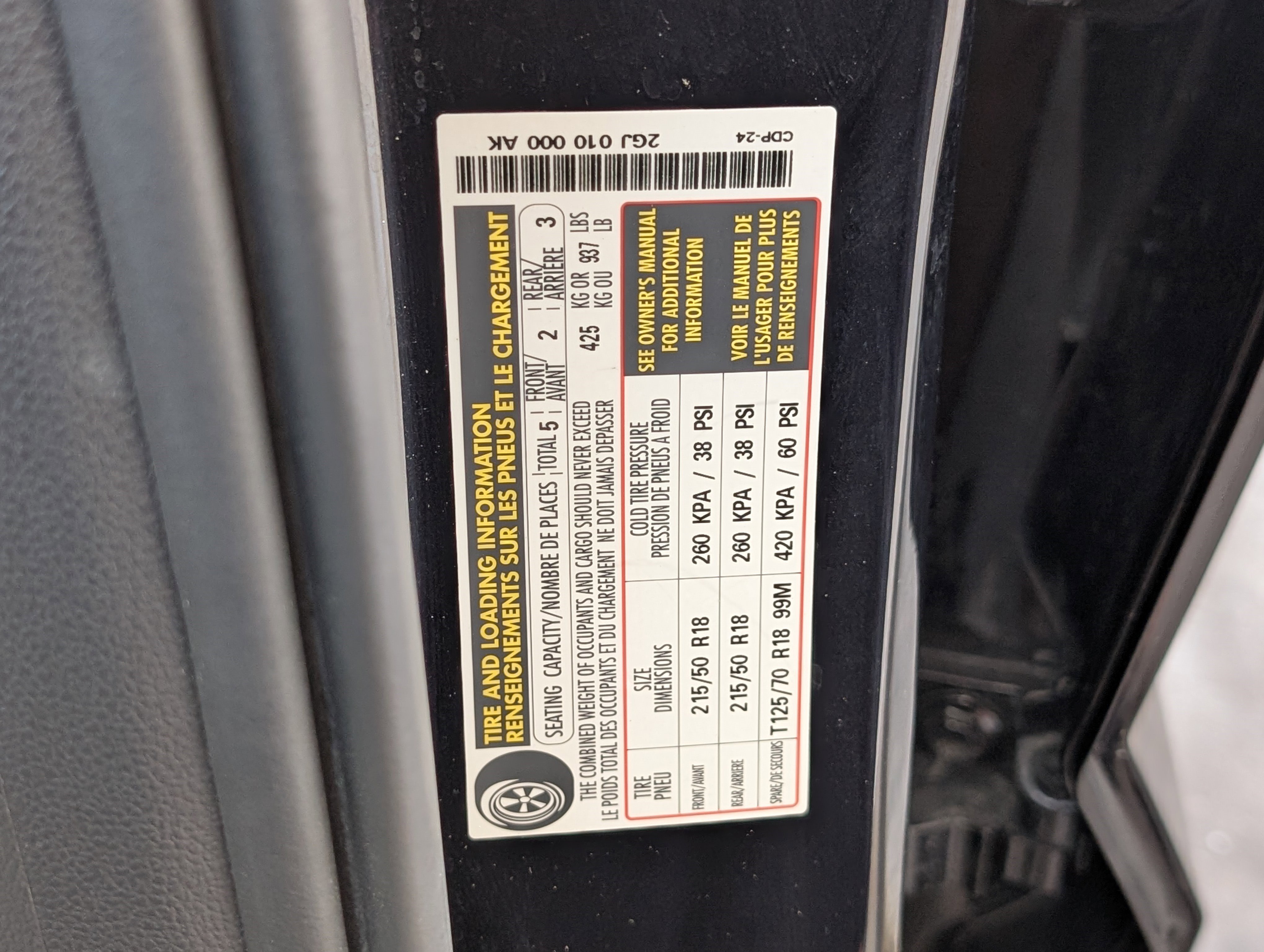Used 2025 Volkswagen Taos SE w/ Panoramic Sunroof Package FWD image 39