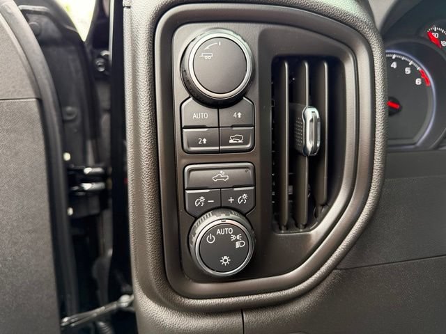 Used 2025 Chevrolet Silverado 1500 Custom AWD/4WD image 16