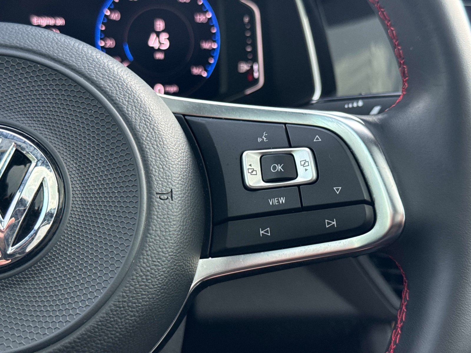 Used 2019 Volkswagen Jetta R-Line FWD image 30