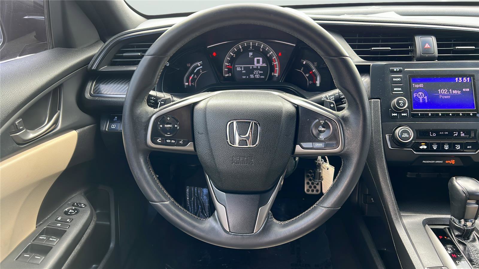 Used 2018 Honda Civic Sport image 11