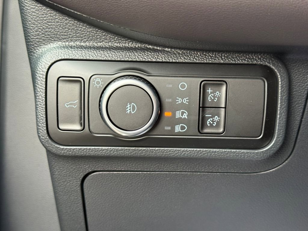 New 2026 Ford Explorer Platinum image 25