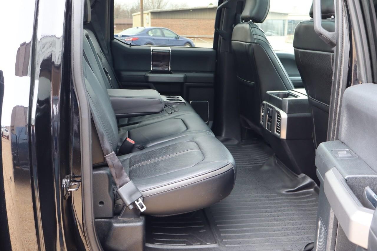 Used 2016 Ford F150 Platinum w/ Equipment Group 701A Luxury image 30