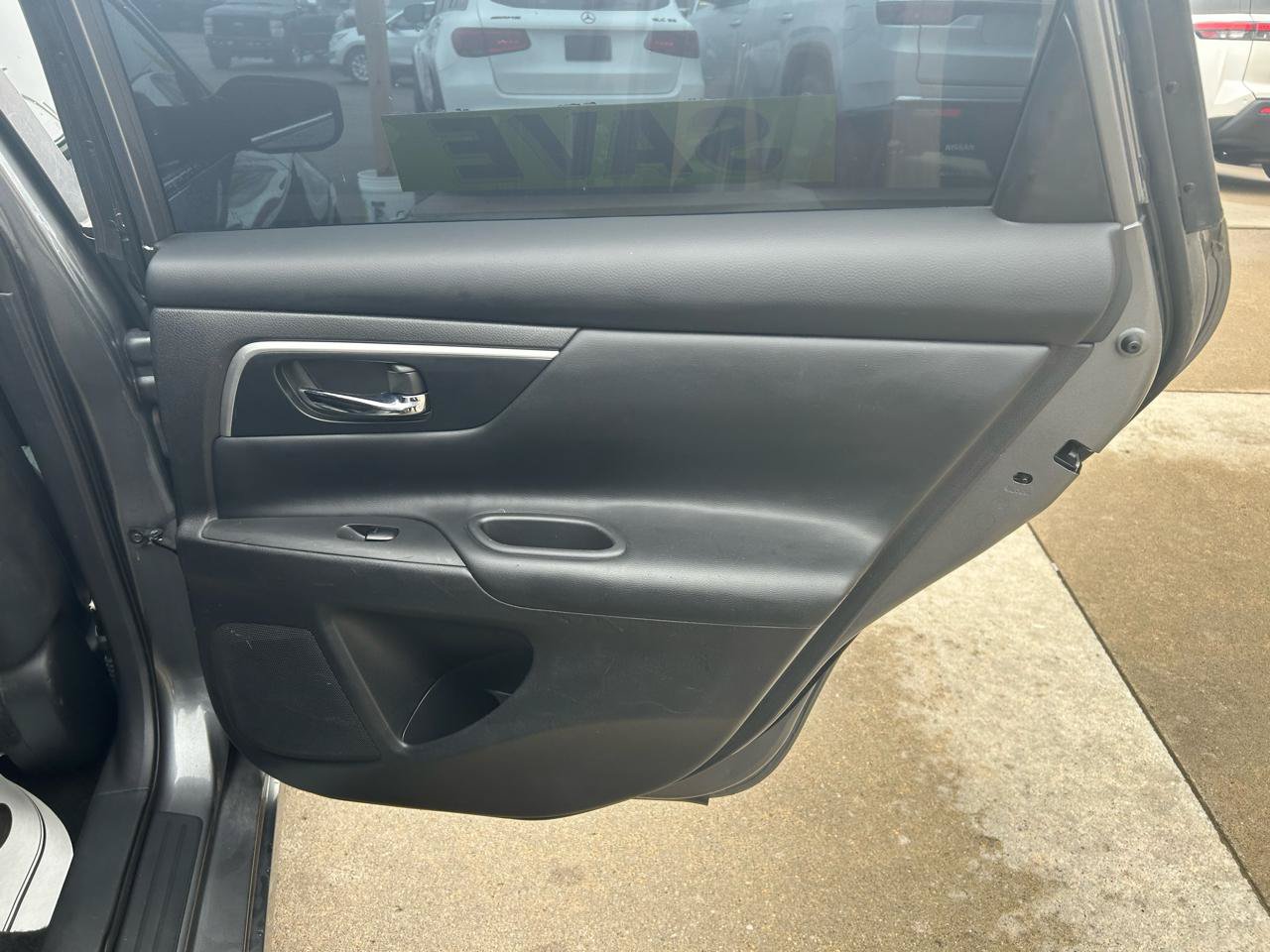 Used 2016 Nissan Altima 2.5 SR FWD image 15